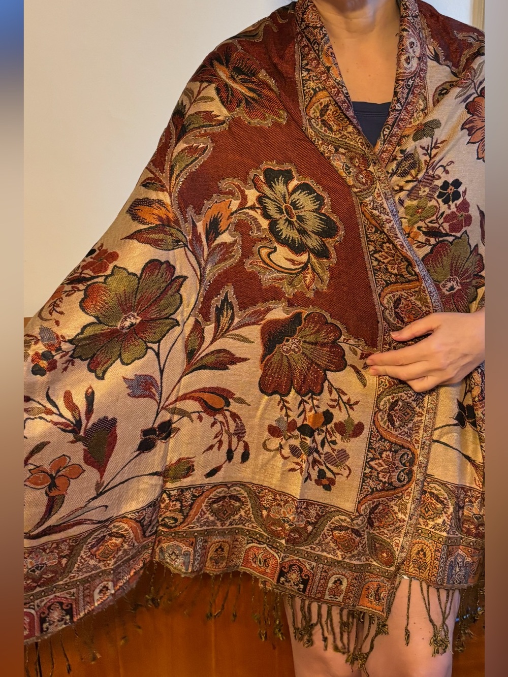 Mahad Joo & Sons Women's Silky Reversible Pashmina Shawl Wrap